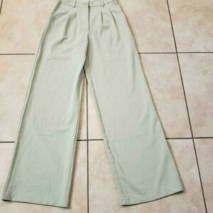 Princess Polly ARCHER PANTS GREEN used size 0 waist 23in and length 42in